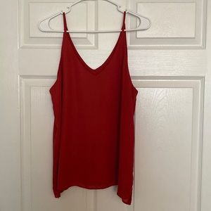 Burnt orange/red flowy tank